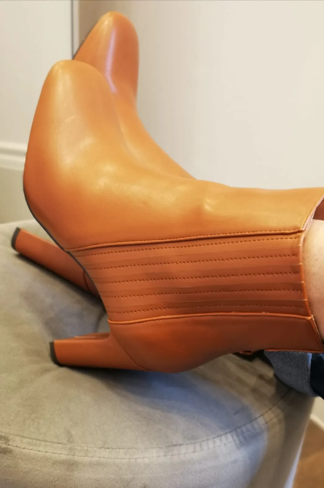 High Ankle Seam Boot