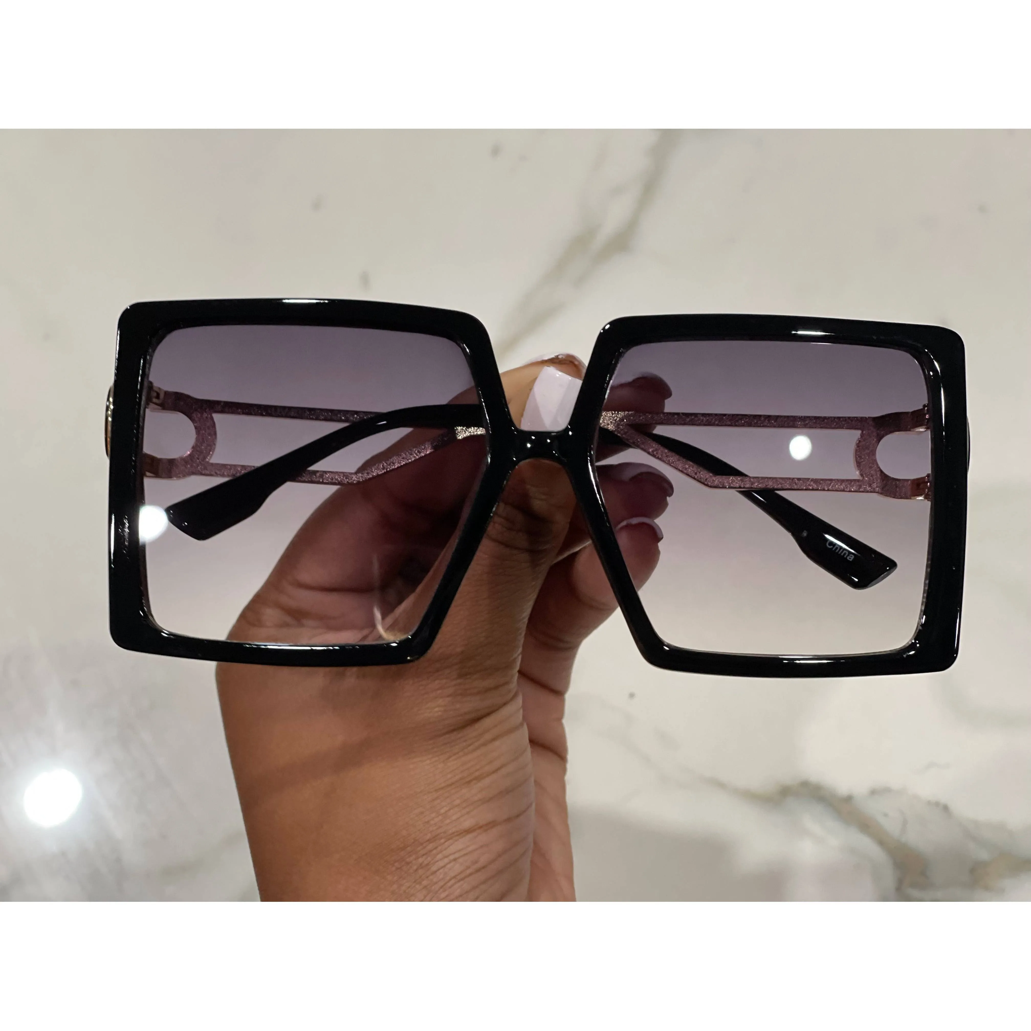 "MIAMI" Oversized Two-Tone Squared Sunglasses