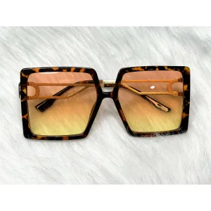 "SEYCHELLES" Oversized Two-Tone Squared Sunglasses
