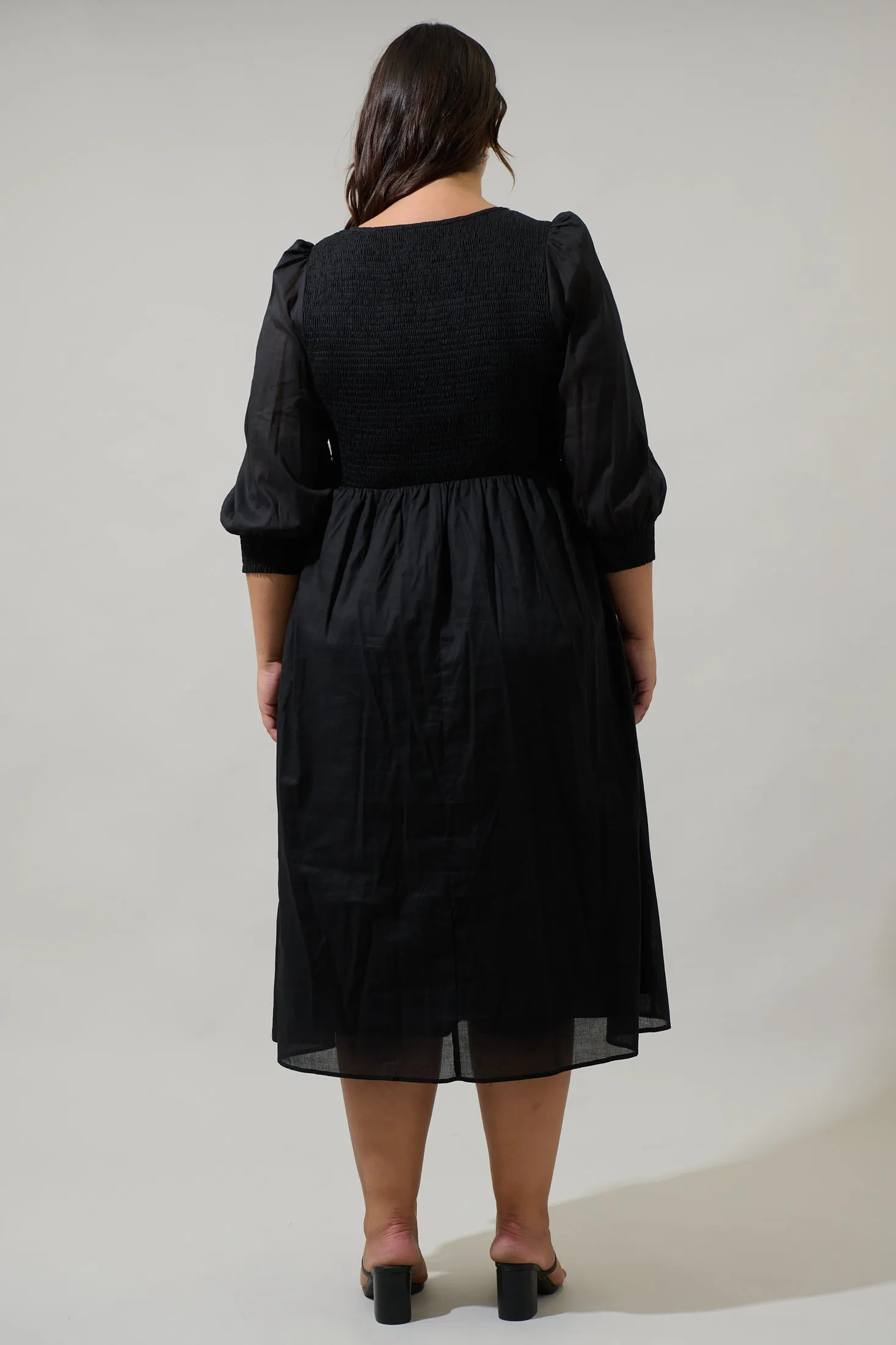 Zelda Smocked Long Sleeve Cotton Voile Midi Dress Curve
