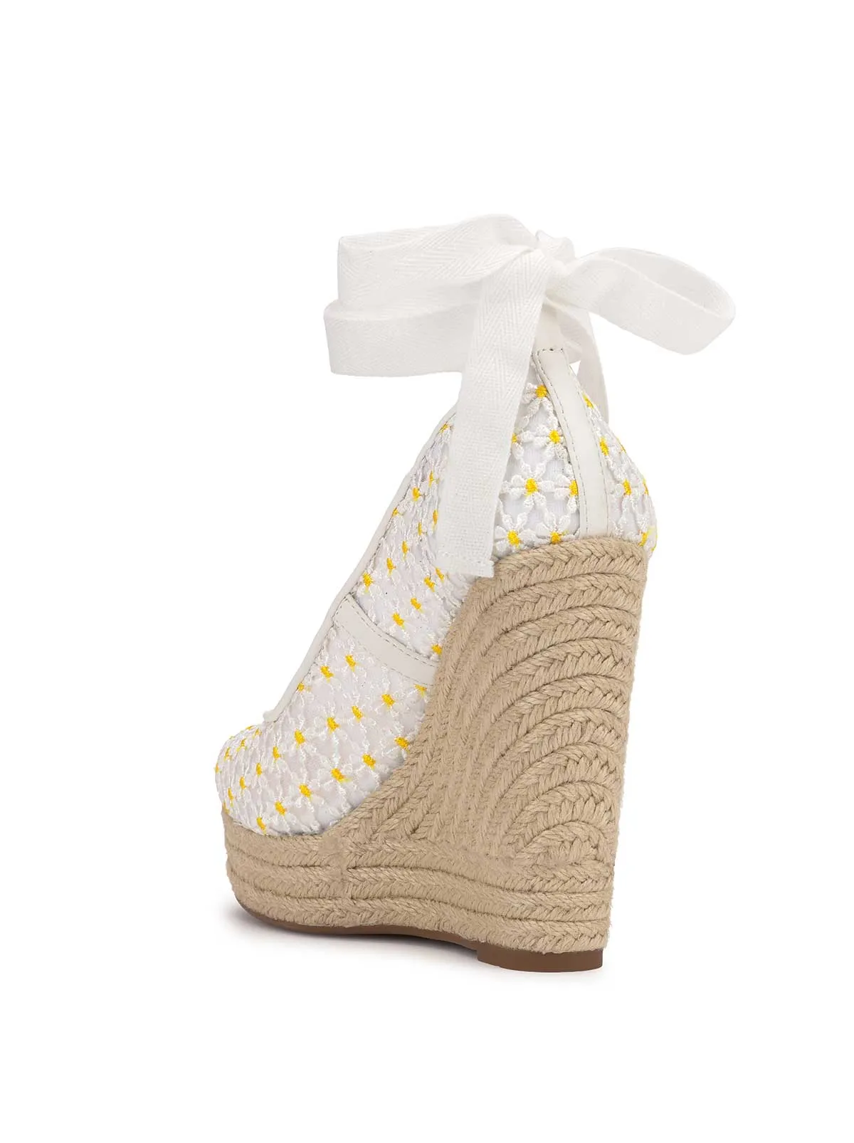 Zexie Platform Wedge in White Floral